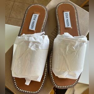 Steve Madden women clear sandals